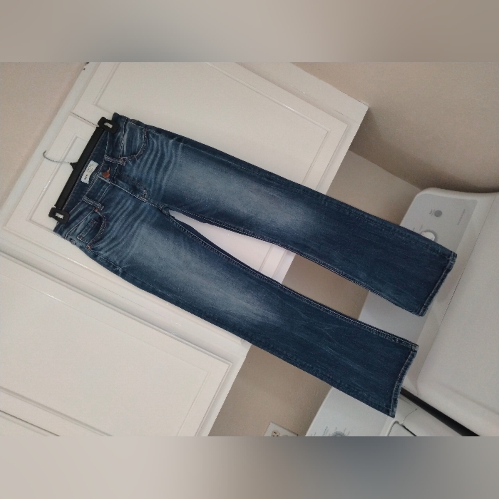 BKE Stella Slim-Fit Low-Rise Boot Cut Jeans